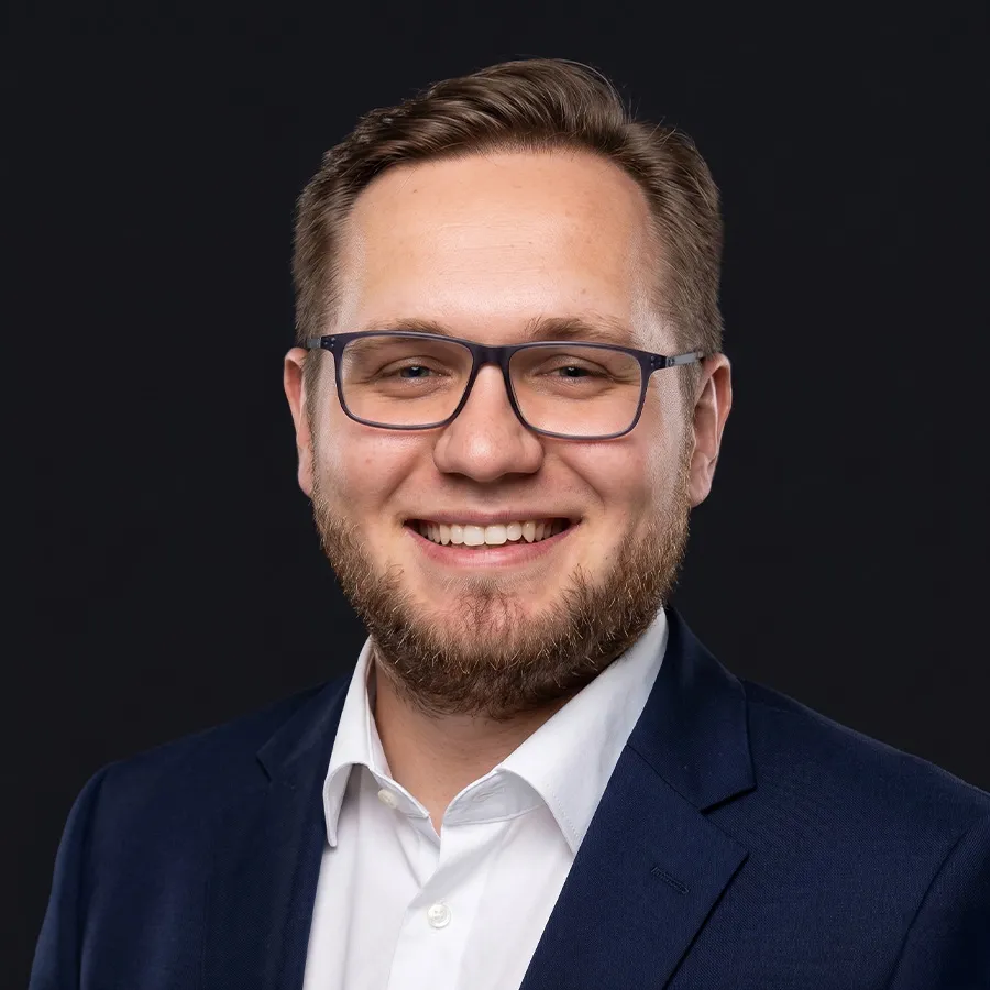 Lars Czuma-Schmidt - Abteilungsleiter Freiflächen & BESS bei WiseGlow